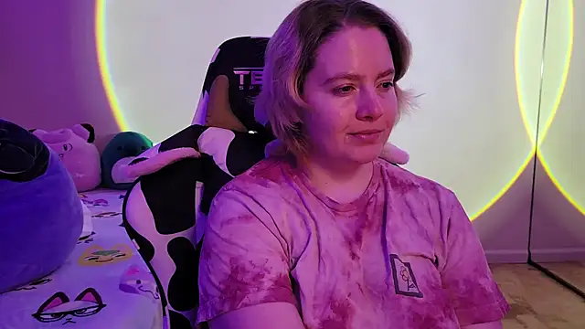 InternetFairy XO online show from 02.19.25