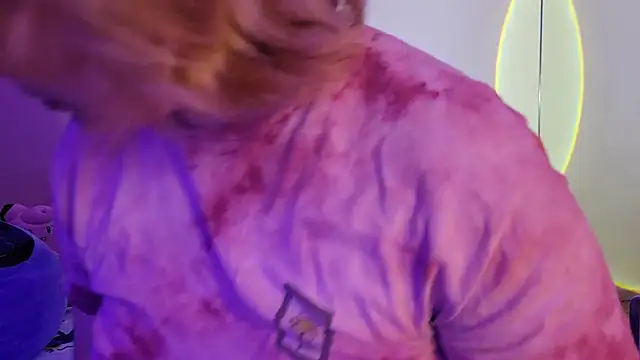 InternetFairy XO online show from 02.26.25