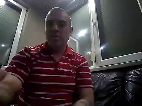 Snapshot of LSD669 chatting on 04.08.26 LSD669 online show from 04.08.26