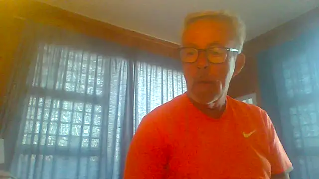 tuggy59 online show from 09.23.25