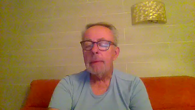 Snapshot of tuggy59 chatting on 02.20.26 tuggy59 online show from 02.20.26