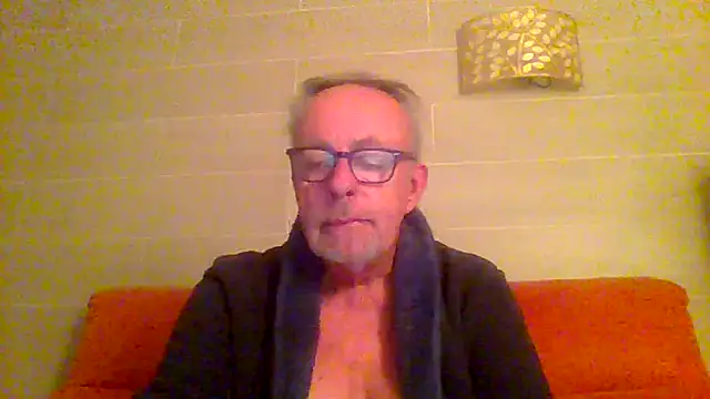 Snapshot of tuggy59 chatting on 02.22.26 tuggy59 online show from 02.22.26