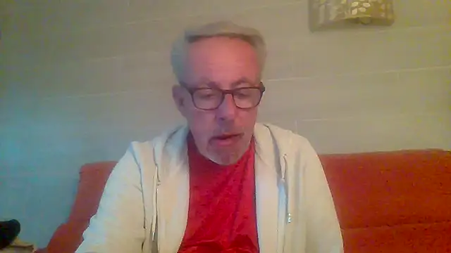 Snapshot of tuggy59 chatting on 03.10.26 tuggy59 online show from 03.10.26