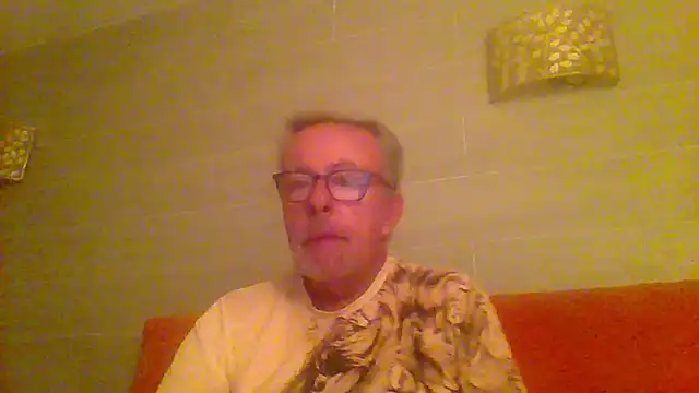 tuggy59 online show from 04.22.26
