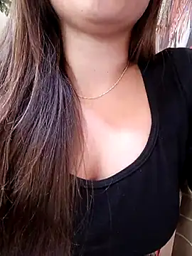 Snapshot of marena_saenz chatting on 12.15.24 marena saenz online show from 12.15.24