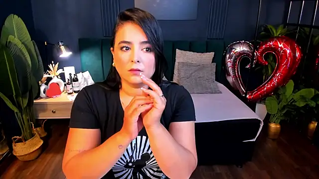 taylor bennet online show from 02.13.25