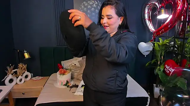 taylor bennet online show from 02.19.25