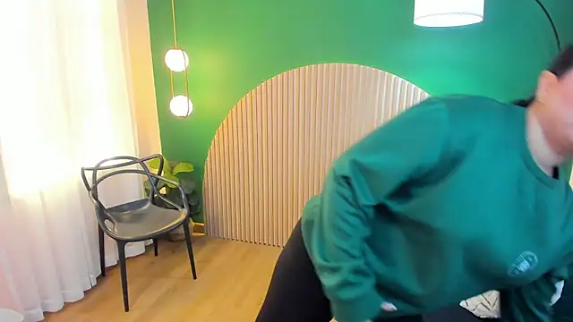 taylor bennet online show from 09.24.25