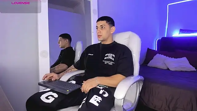 Alex cute77 online show from 06.17.26