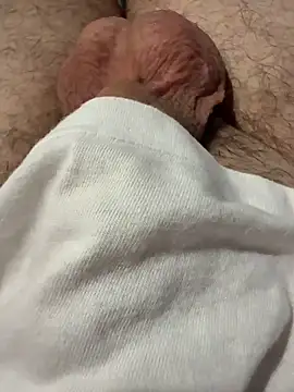 Snapshot of mhot20 chatting on 09.10.25 mhot20 online show from 09.10.25