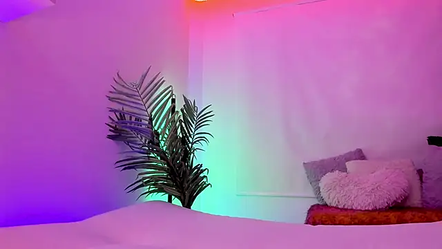 Snapshot of Gloomydoll chatting on 11.10.25 Gloomydoll online show from 11.10.25