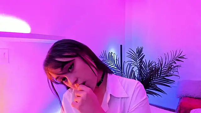 Snapshot of Gloomydoll chatting on 01.14.26 Gloomydoll online show from 01.14.26