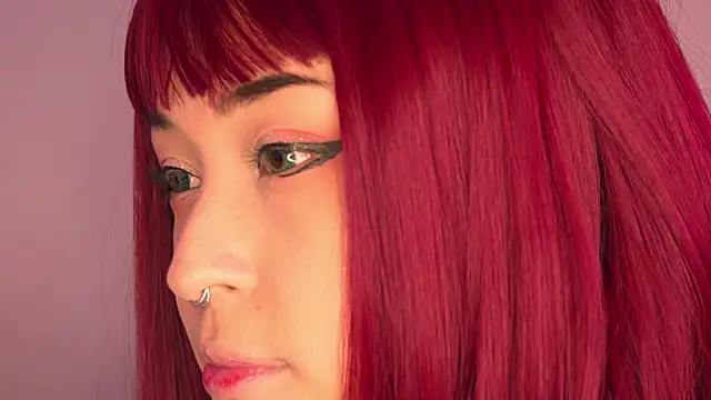 Snapshot of Gloomydoll chatting on 02.12.26 Gloomydoll online show from 02.12.26