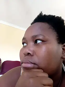 Real1SweetQueen online show from 03.08.25