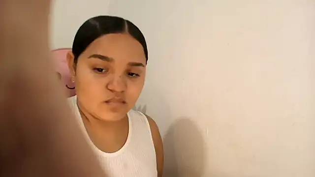 Charlotte-Chanell online show from 05.08.26