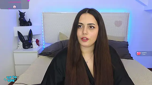 Snapshot of Eva_Rogers_ chatting on 01.20.25 Eva Rogers  online show from 01.20.25