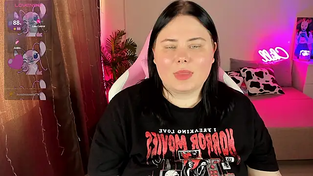 Akemi BBW online show from 11.18.25