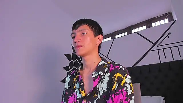 Snapshot of DereckCooperr chatting on 01.31.25 DereckCooperr online show from 01.31.25