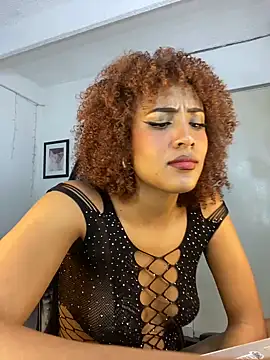 Kasandralopez online show from 12.19.24