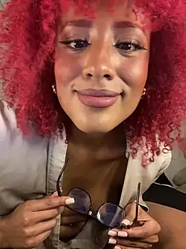 Kasandralopez online show from 01.24.25