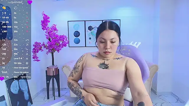 Snapshot of Isa_reel chatting on 07.08.26 Isa reel online show from 07.08.26