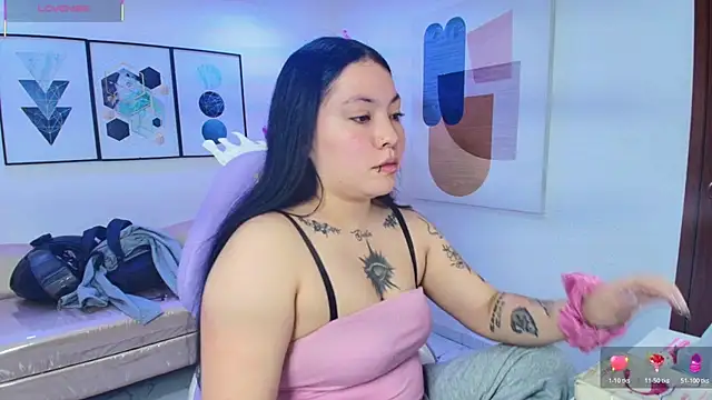 Snapshot of Isa_reel chatting on 07.22.26 Isa reel online show from 07.22.26