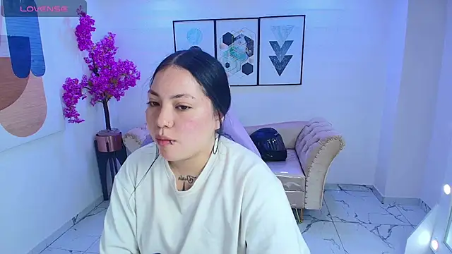 Snapshot of Isa_reel chatting on 07.29.26 Isa reel online show from 07.29.26