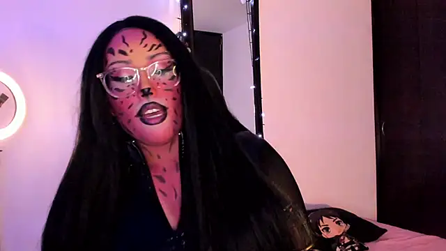 willow poisson online show from 07.23.26