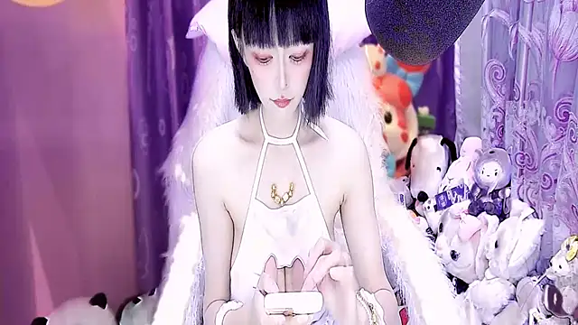 kumamon- online show from 10.27.25