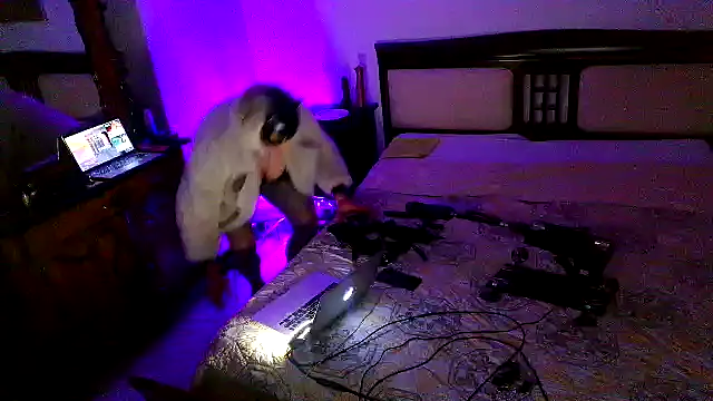 Snapshot of CharlotteVixxens chatting on 01.15.26 CharlotteVixxens online show from 01.15.26