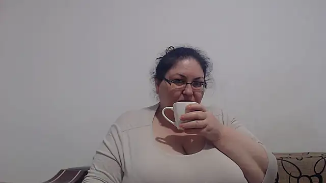 Nykyxo online show from 05.08.26