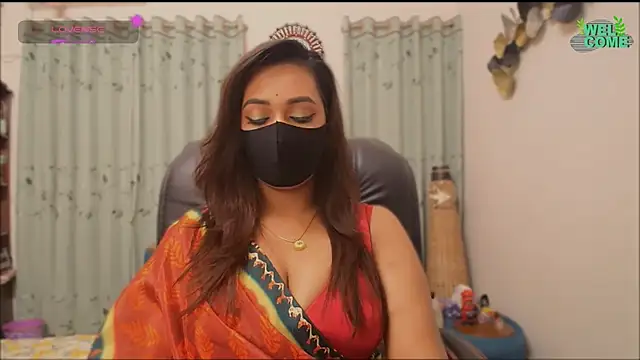 Snapshot of OH-Monica chatting on 01.05.26 OH-Monica online show from 01.05.26