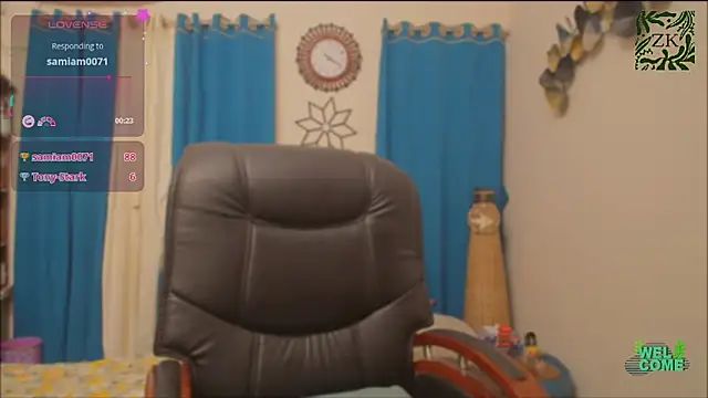 Snapshot of OH-Monica chatting on 01.13.26 OH-Monica online show from 01.13.26