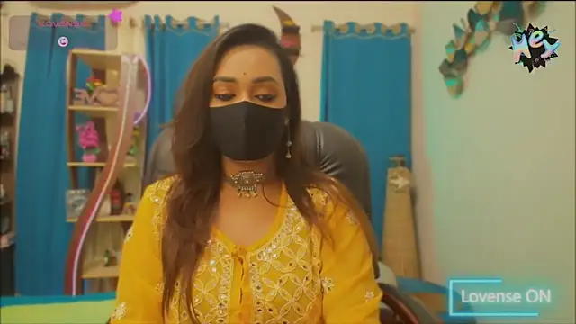 Snapshot of OH-Monica chatting on 02.01.26 OH-Monica online show from 02.01.26