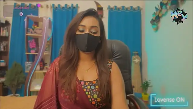 Snapshot of OH-Monica chatting on 02.10.26 OH-Monica online show from 02.10.26