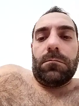 Snapshot of Maximus-40 chatting on 02.26.25 Maximus-40 online show from 02.26.25