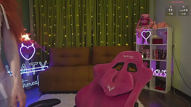 Snapshot of Katy__Ethereal chatting on 10.11.25 Katy Ethereal online show from 10.11.25