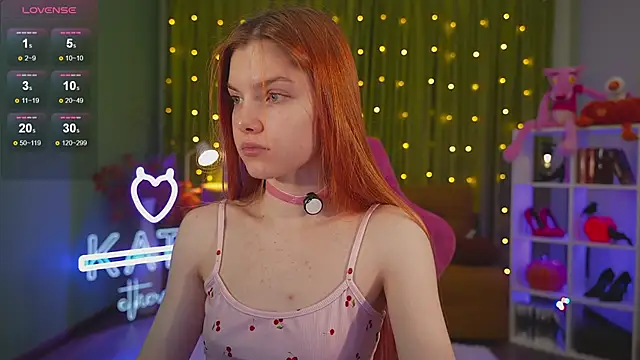 Snapshot of Katy__Ethereal chatting on 12.05.25 Katy Ethereal online show from 12.05.25