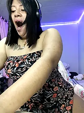 Snapshot of KATYGONZALEZ chatting on 01.26.25 KATYGONZALEZ online show from 01.26.25
