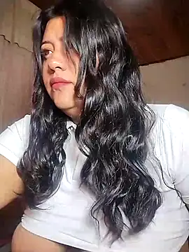 KATYGONZALEZ online show from 05.06.26