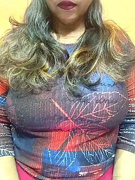 CUTE SOPHIA- online show from 03.02.25