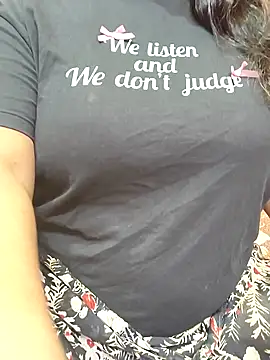 CUTE SOPHIA- online show from 11.04.25