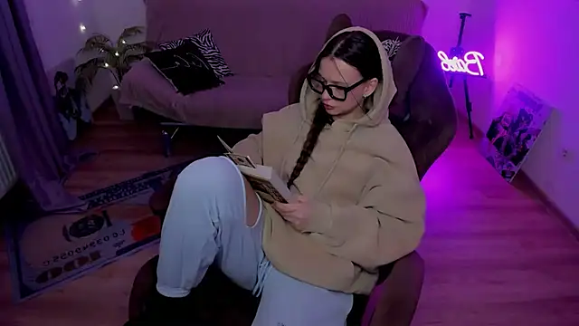 HelloRoxy online show from 03.14.26