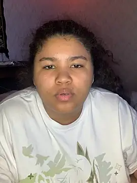 KittyLoroi online show from 05.04.26