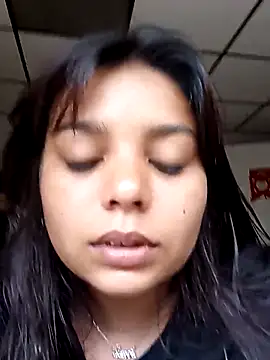 stefanie010 online show from 01.20.25