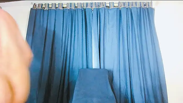 Snapshot of _Araboys_ chatting on 11.27.25 Araboys online show from 11.27.25