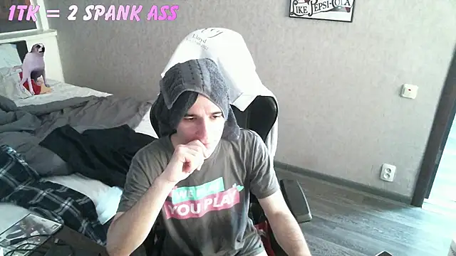 izilizi 23 online show from 06.07.26