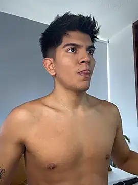 santiago 01 online show from 04.22.26
