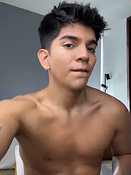 santiago 01 online show from 05.16.26