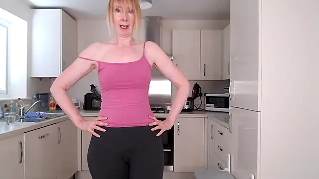 British Goddess Anna online show from 07.18.26